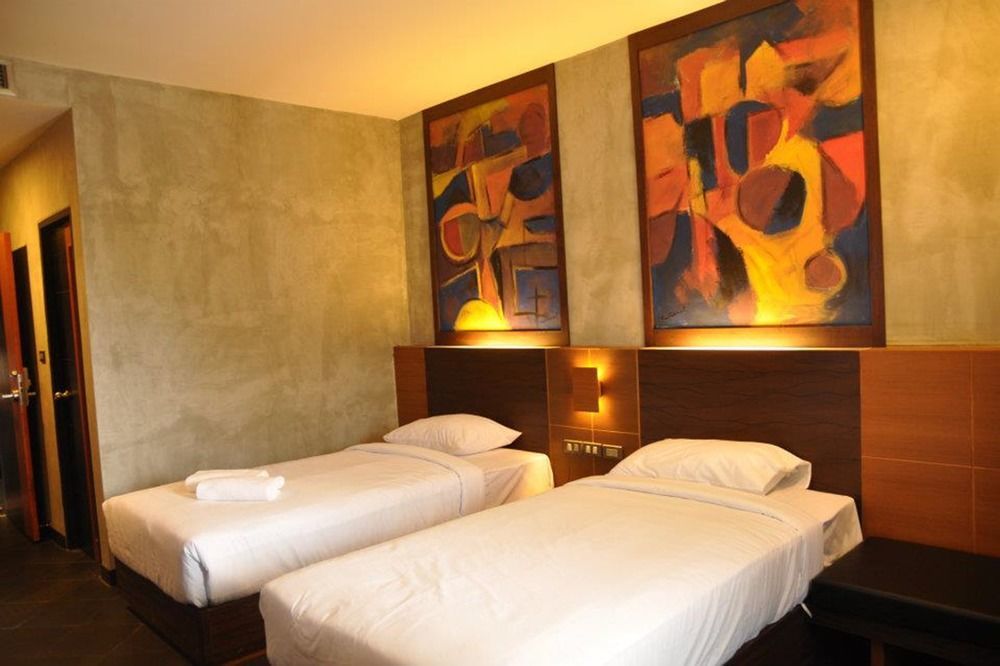 B2 Airport Hotel Chiang Mai Exterior photo