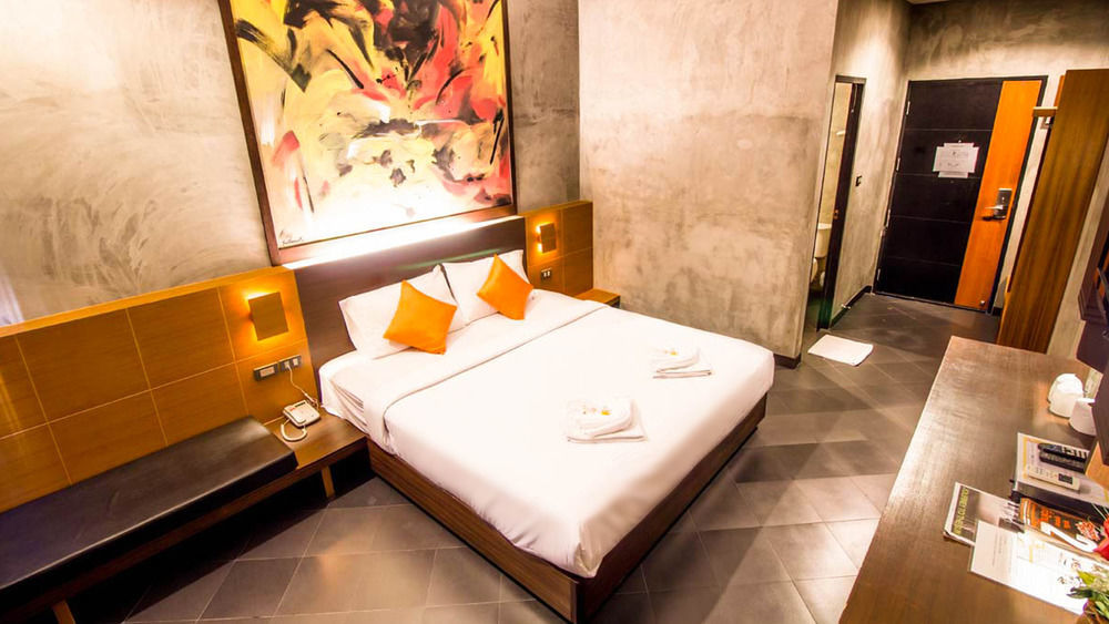 B2 Airport Hotel Chiang Mai Exterior photo