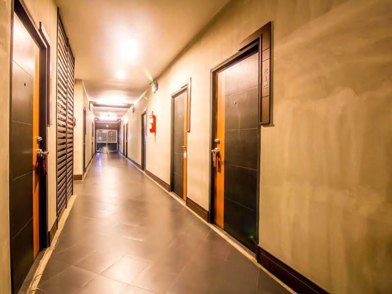 B2 Airport Hotel Chiang Mai Exterior photo